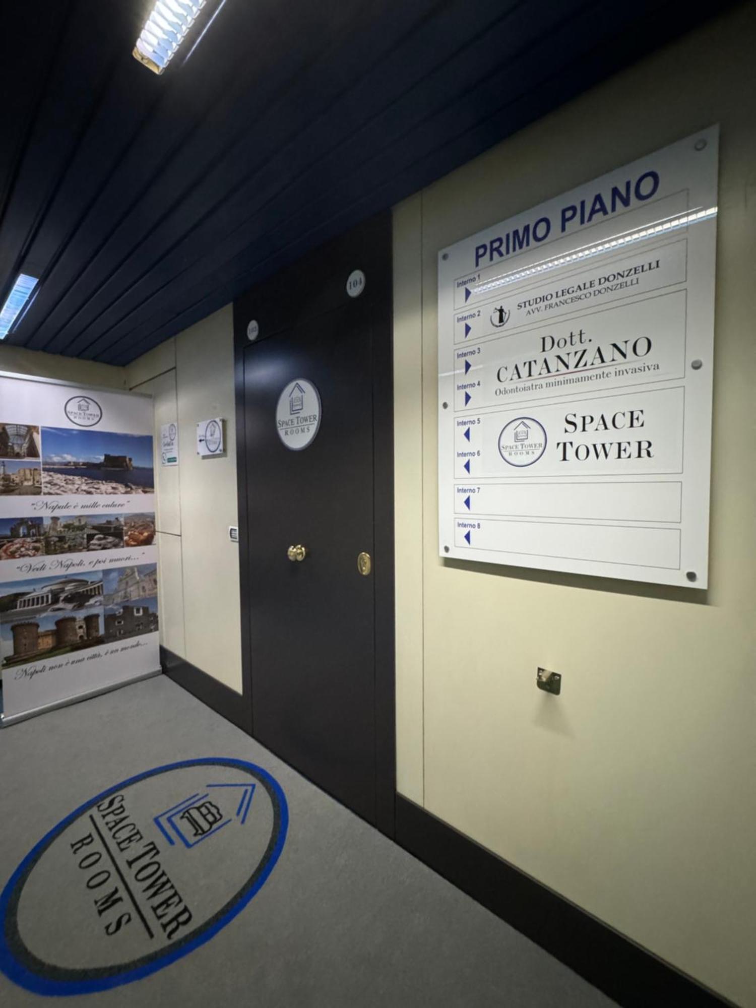 Space Tower Rooms Naples Exterior photo